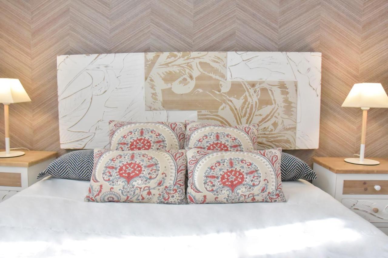 New! Retro Apartment In Central Neighbourhood Sevilla Eksteriør billede